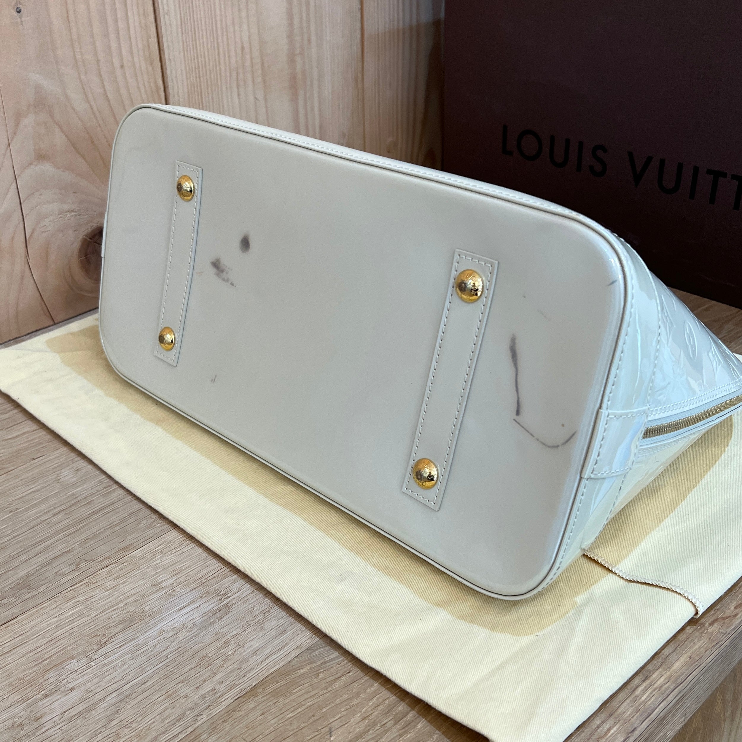 Louis Vuitton Alma GM