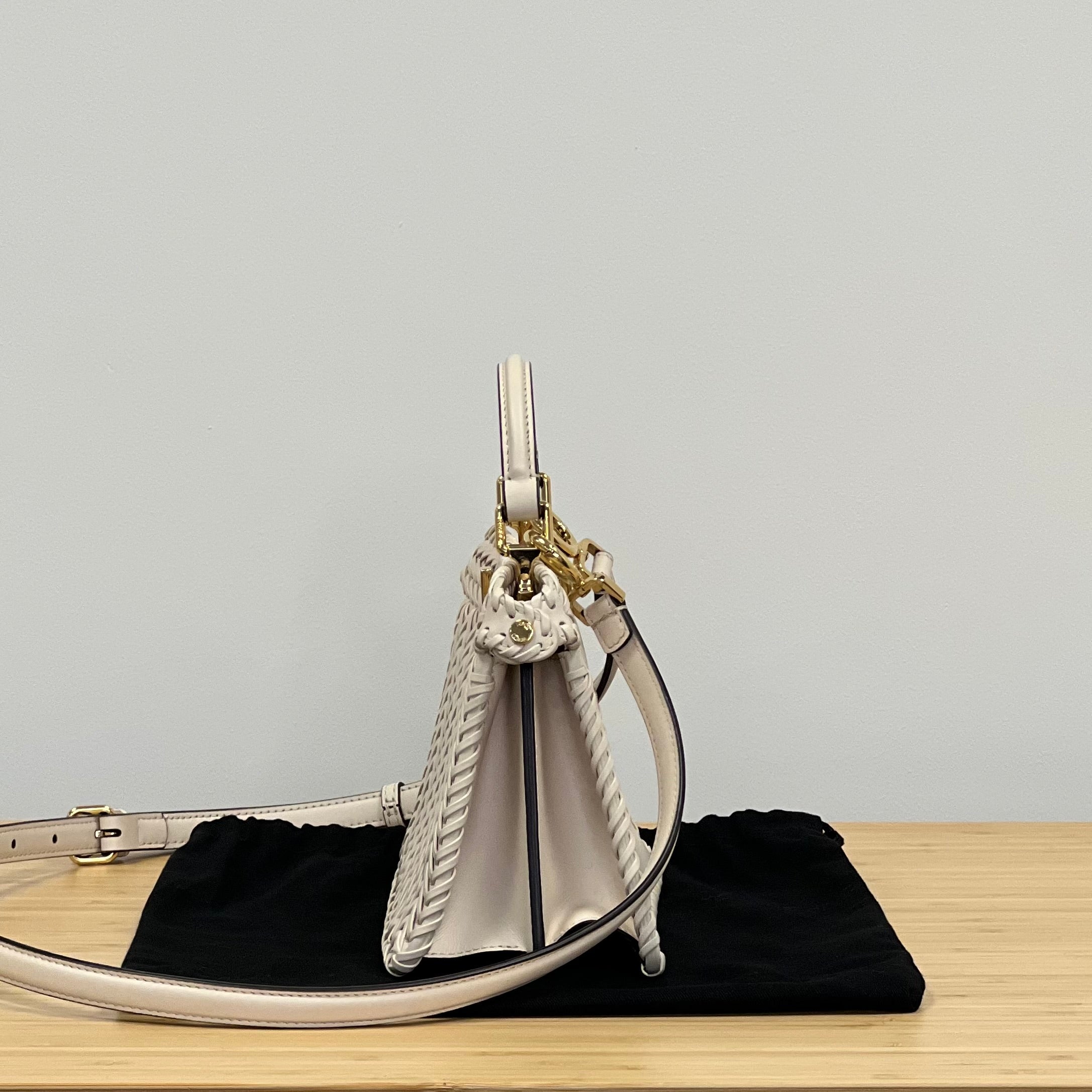 Preloved Fendi Peekaboo