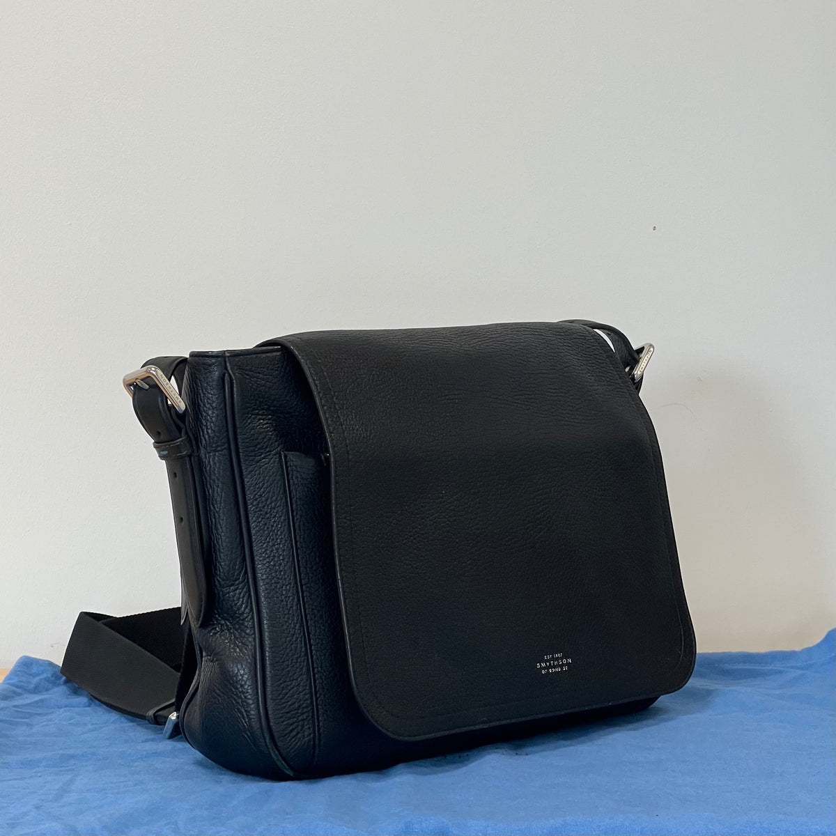 Prelloved Smythson Burlington Messenger