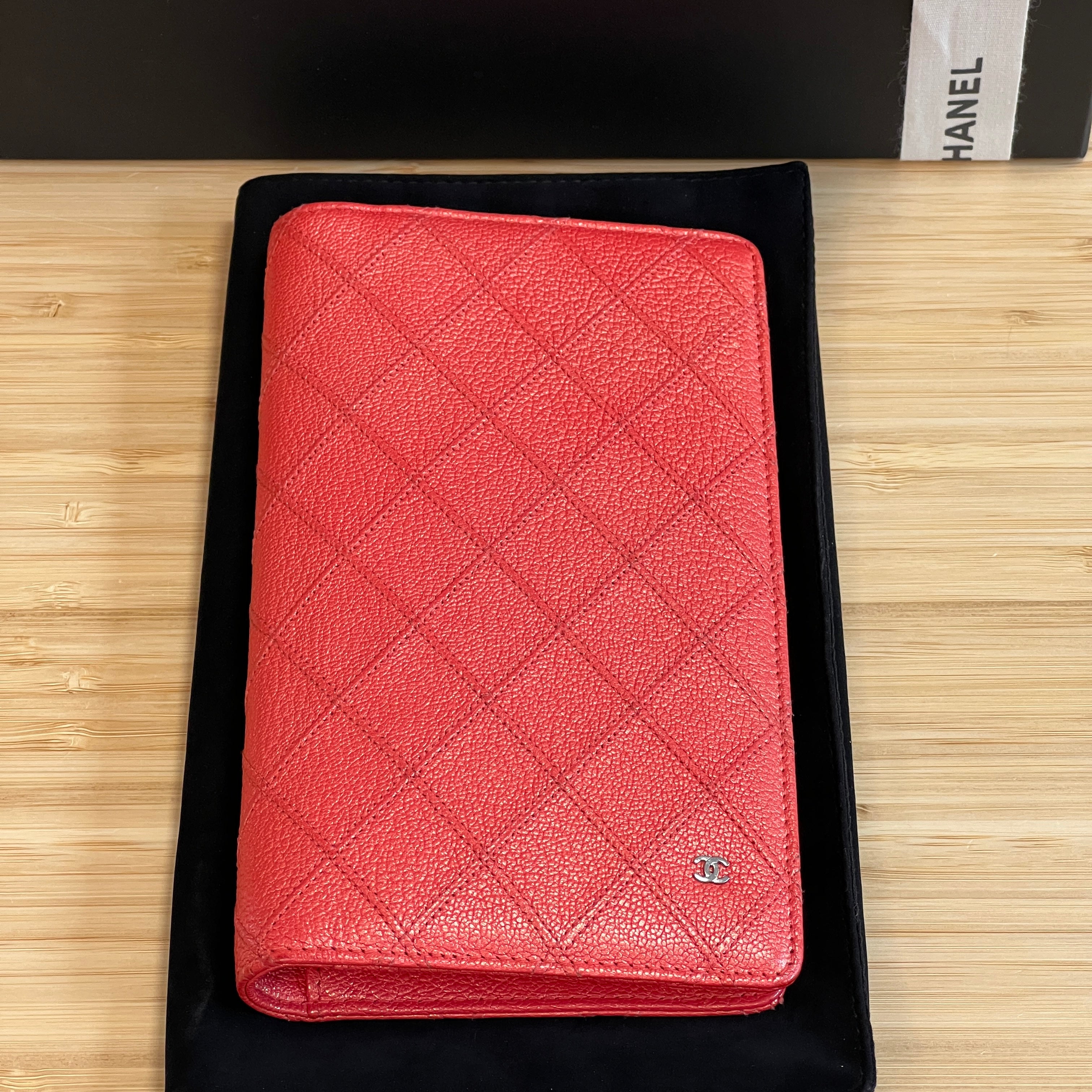 Chanel L Yen Wallet
