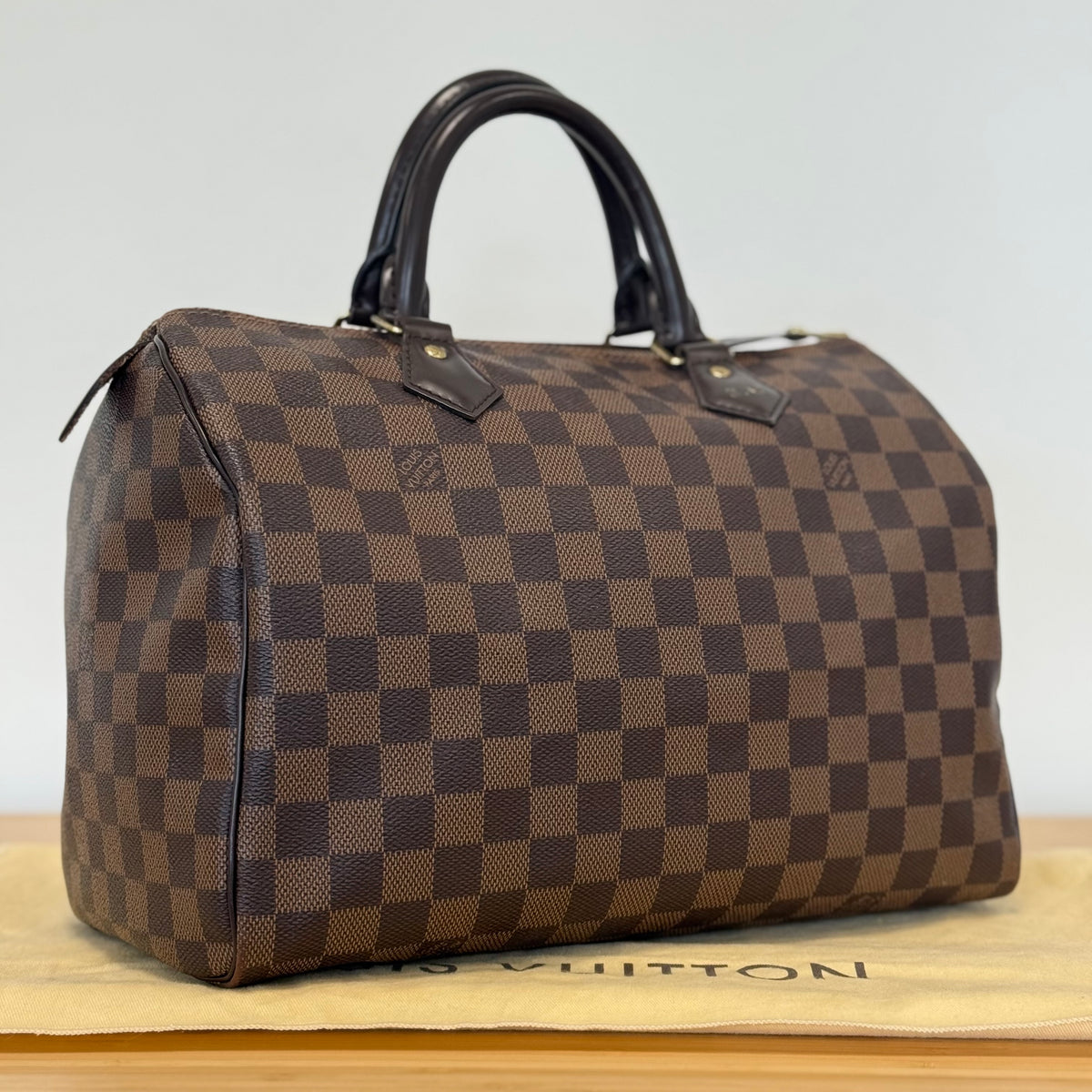 Louis Vuitton Speedy 30