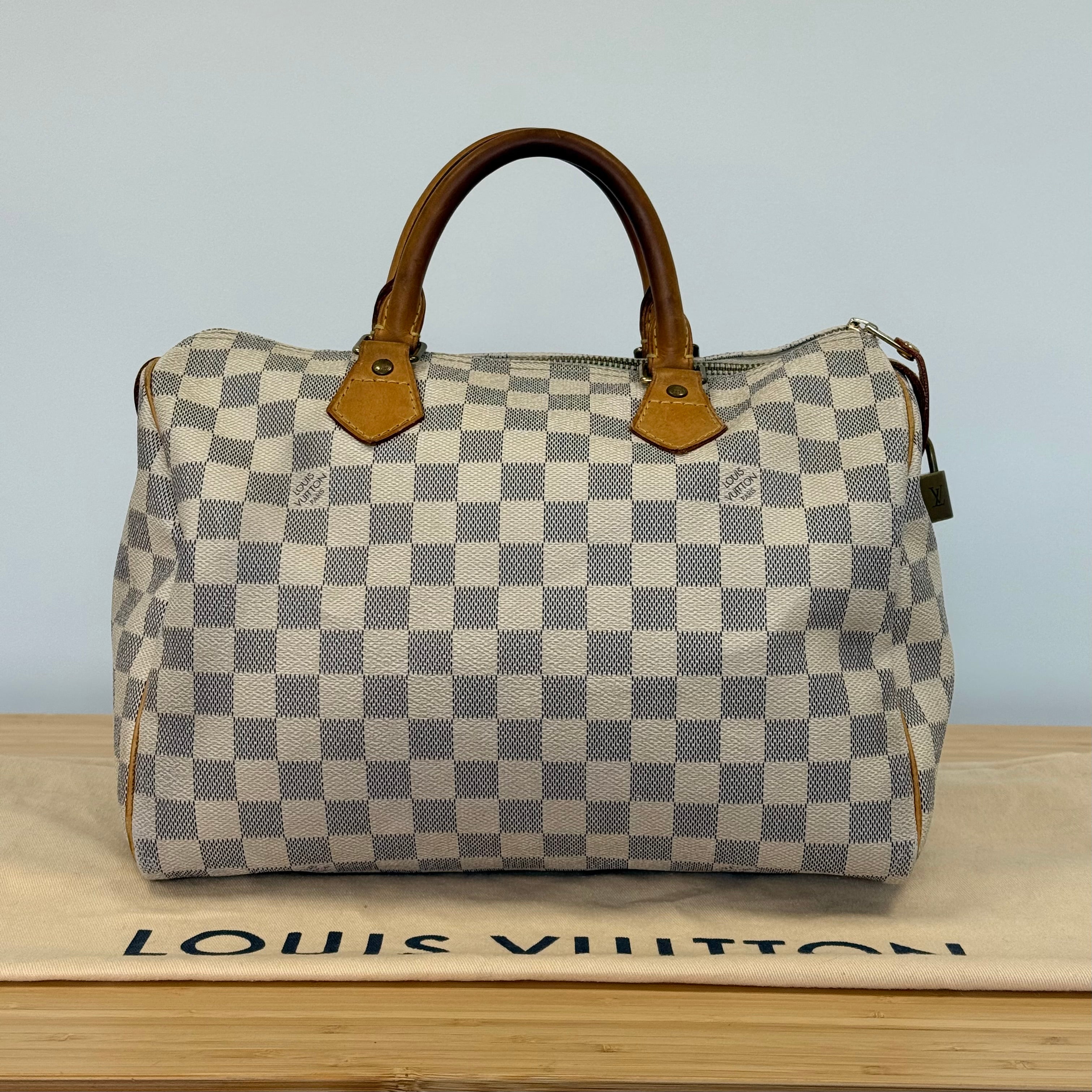 Louis Vuitton Speedy 30