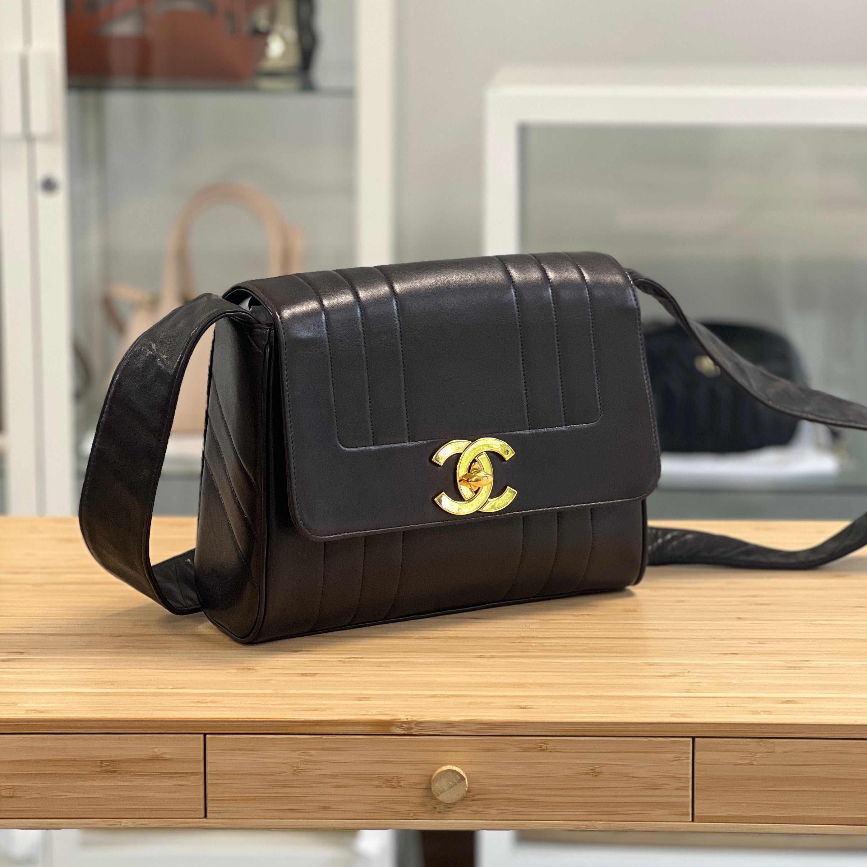 Preloved Chanel Vintage Square Chevron