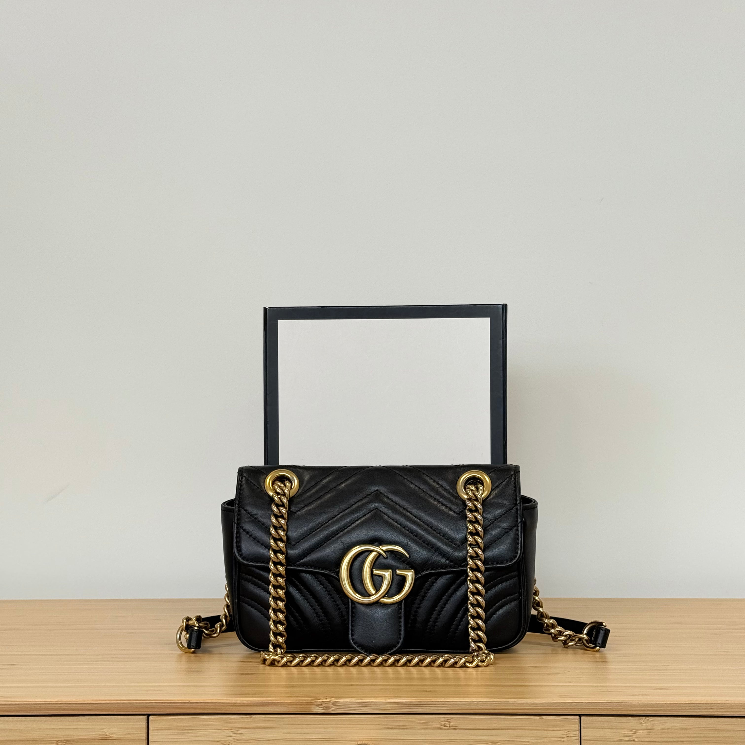 Gucci GG Marmont Flap