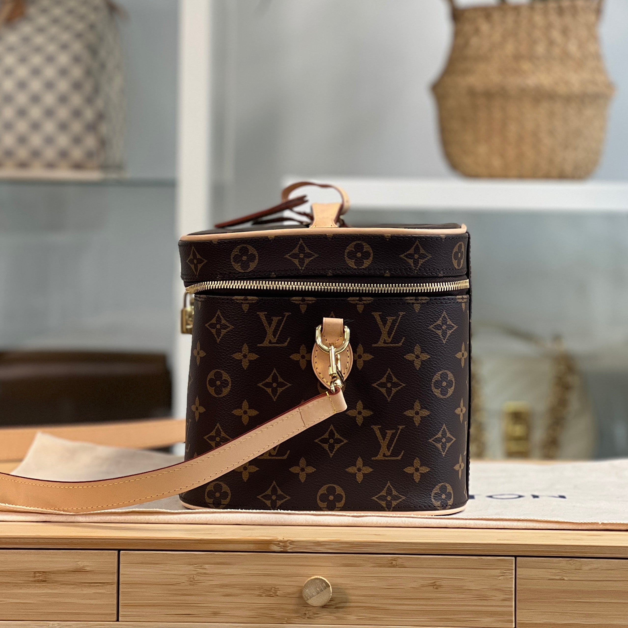 Preloved Louis Vuitton Nice Vanity Case