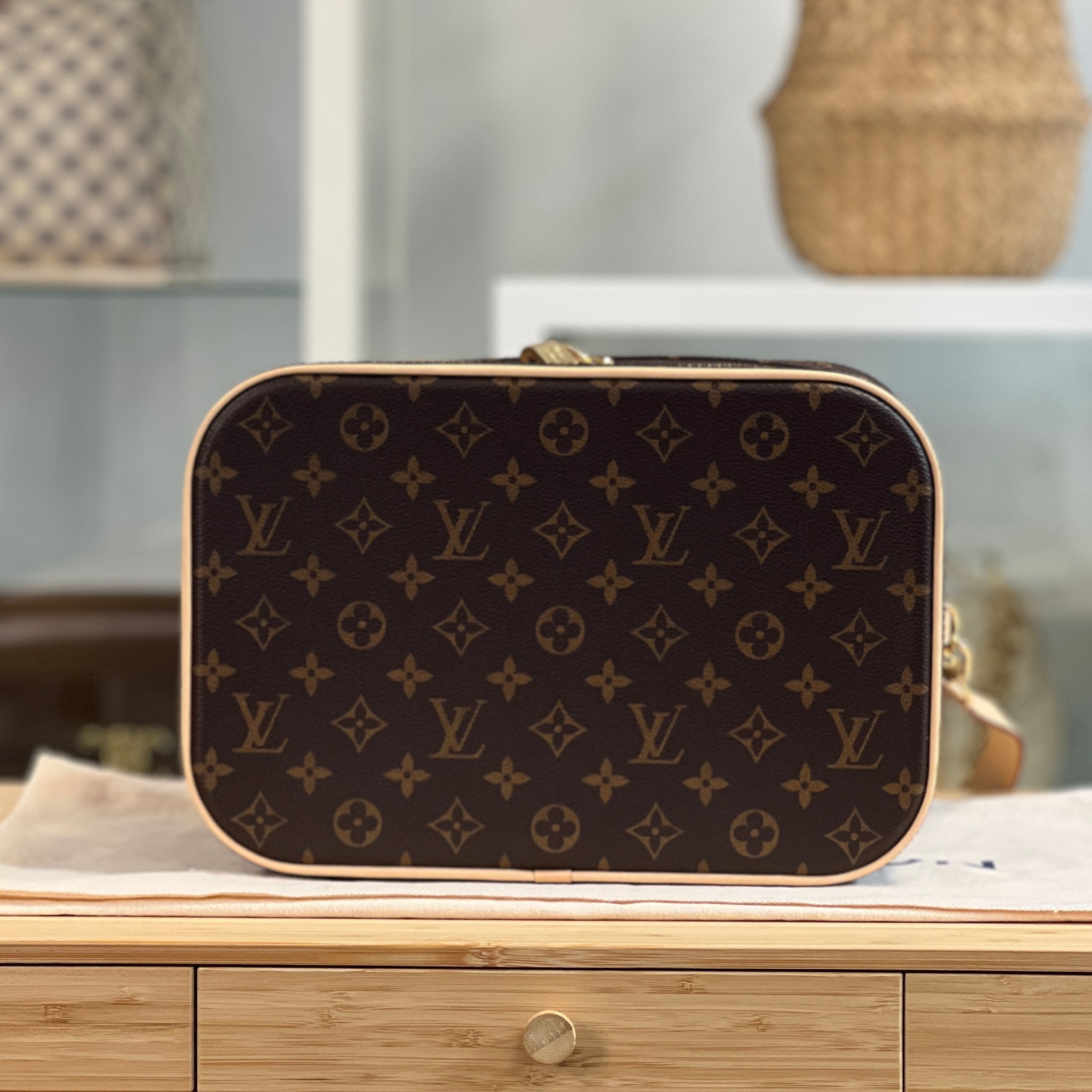 Preloved Louis Vuitton Nice Vanity Case