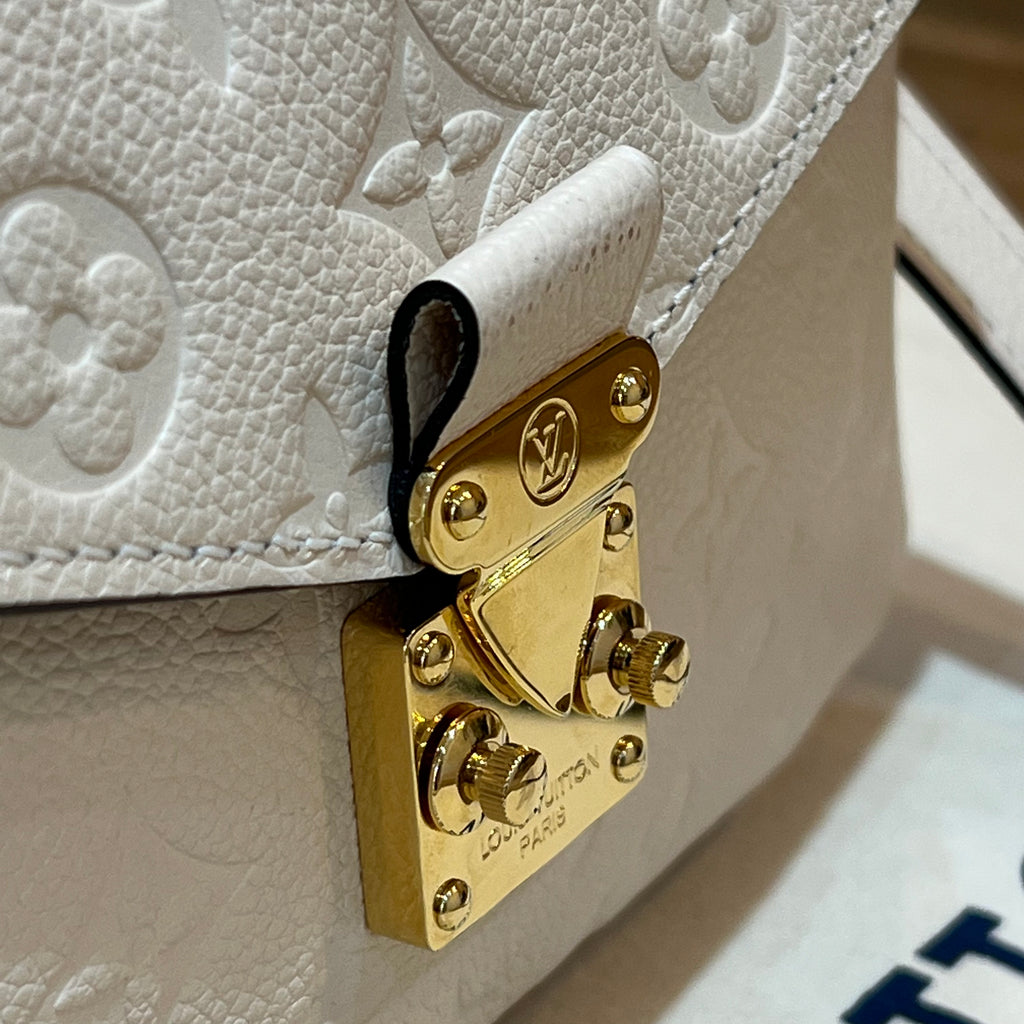 Louis Vuitton Pochette Métis – ARMCANDY BAG CO