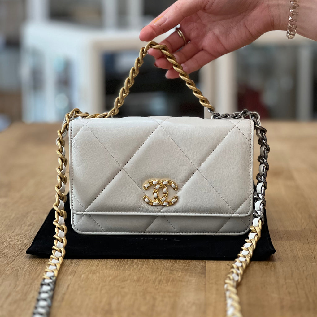 Bag 2025 chanel 19