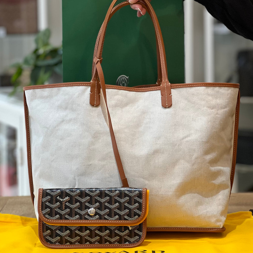 Goyard shop beach tote