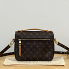 Preloved Louis Vuitton Pochette Metis
