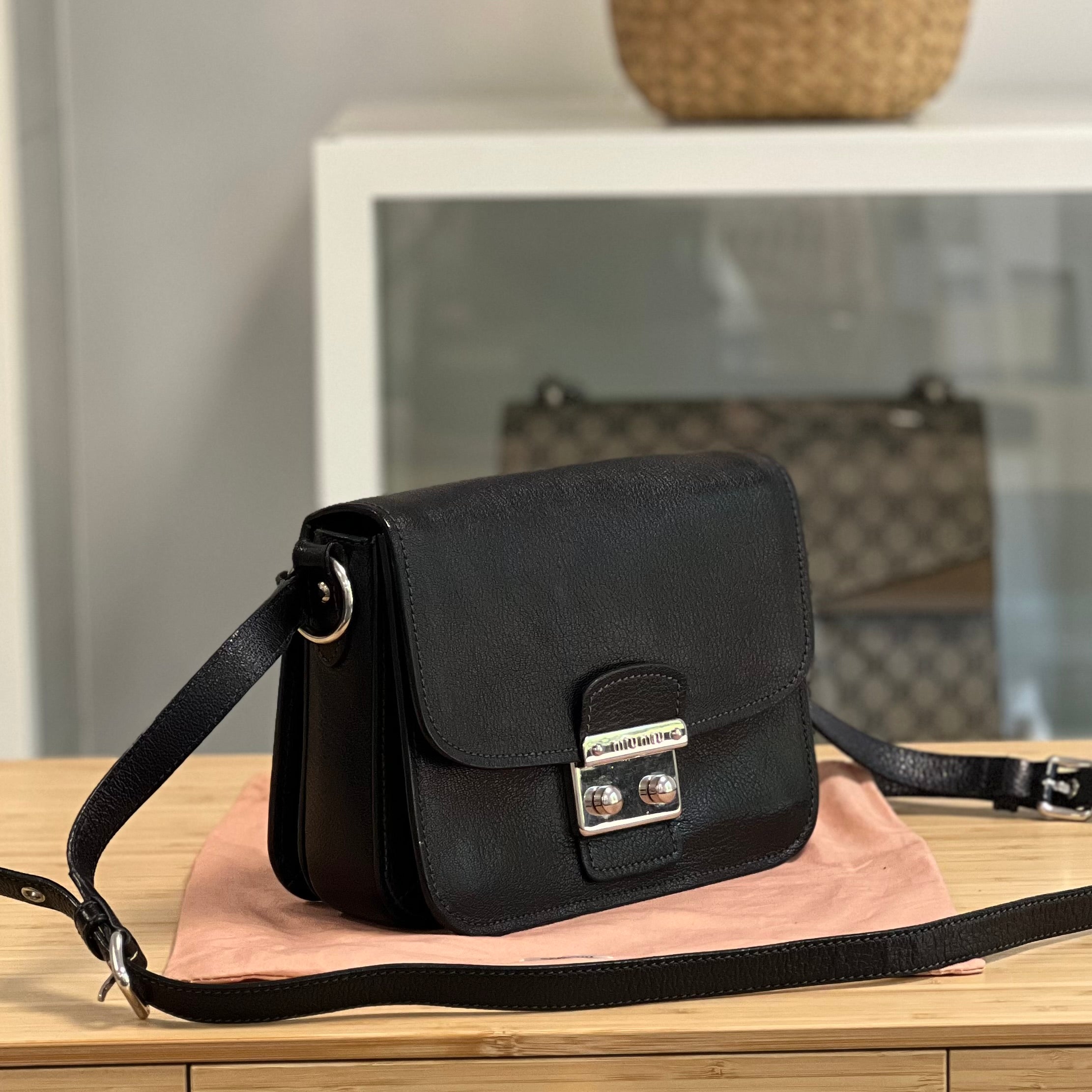 Preloved Miu Miu Madras Bandouliera