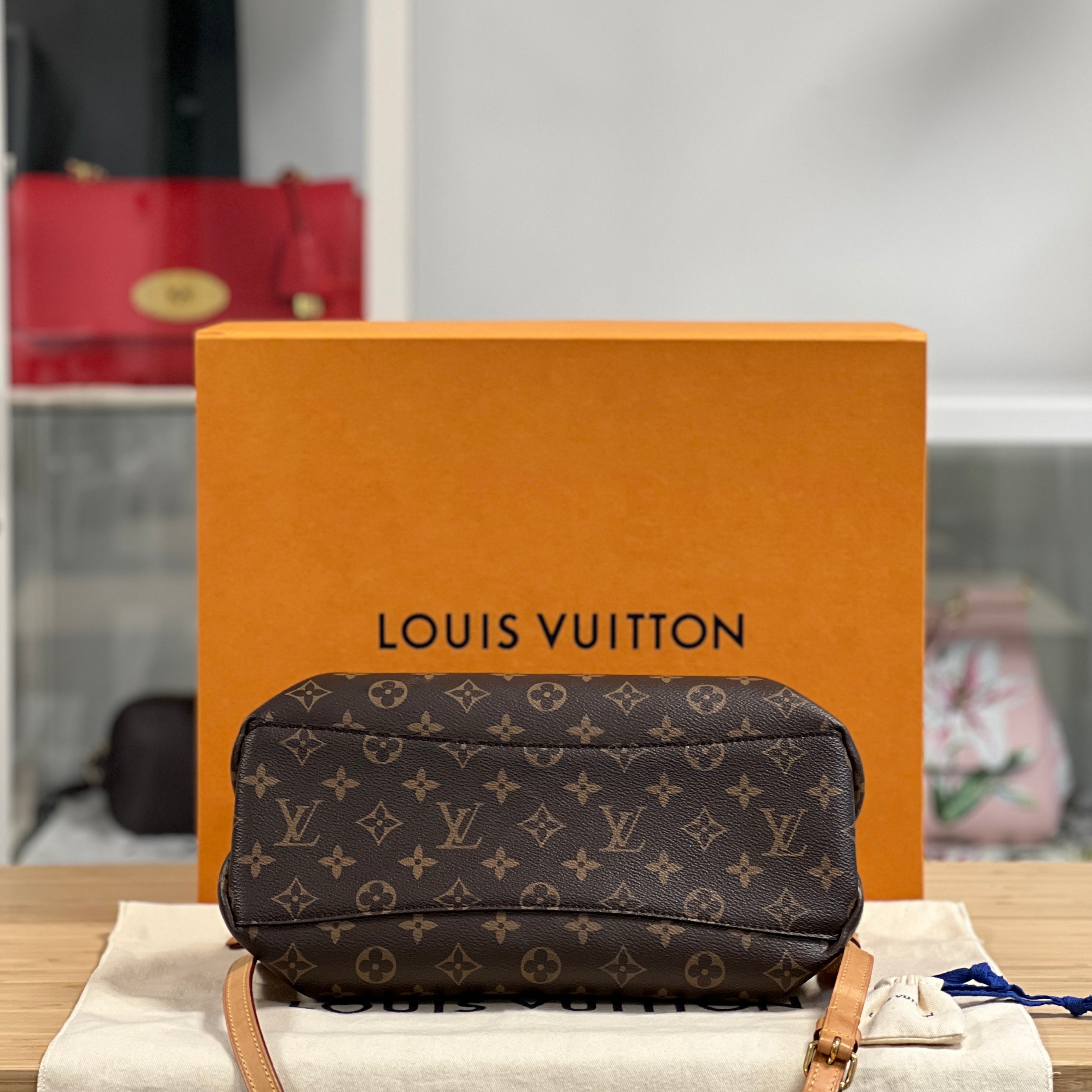 Louis Vuitton Rivoli PM