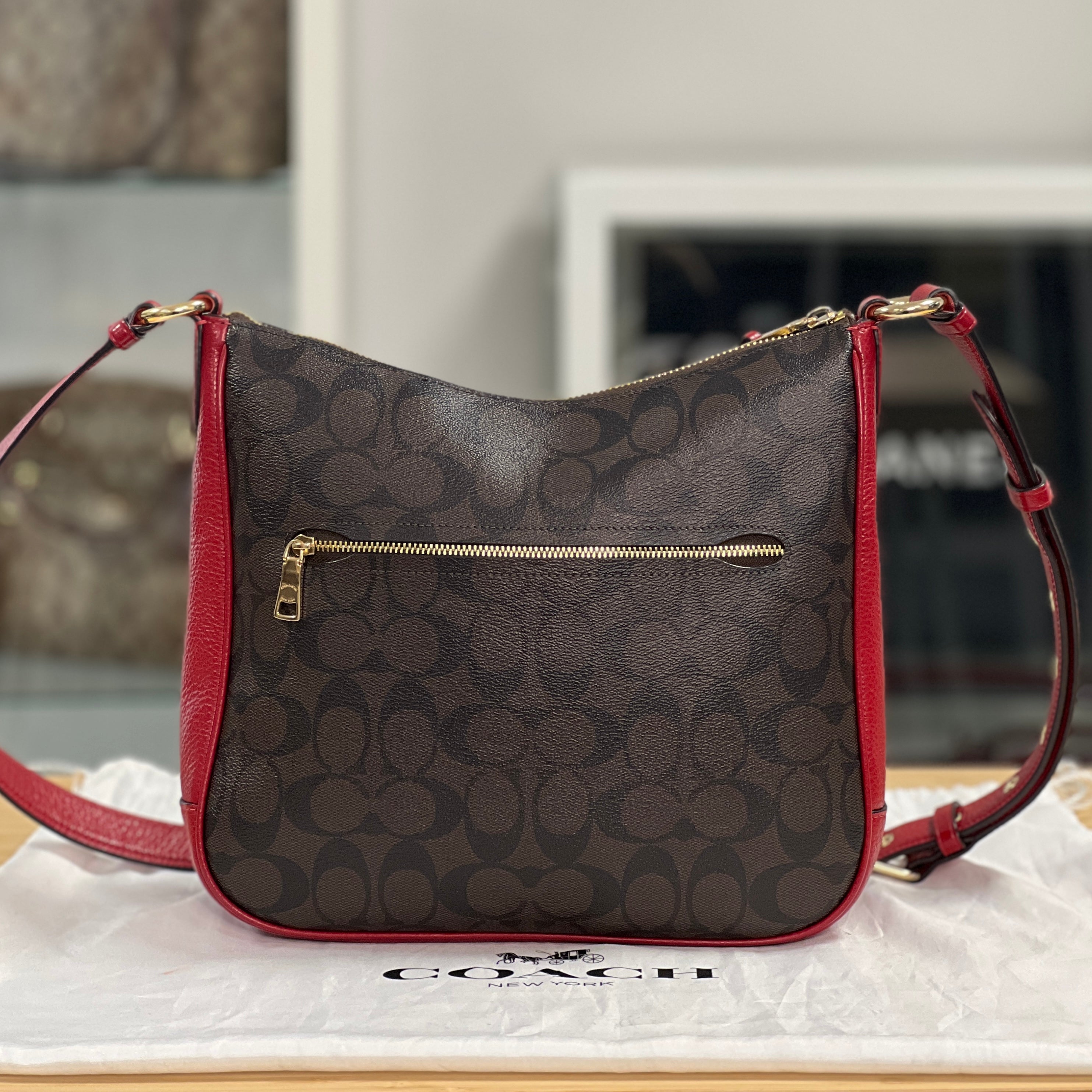 Coach Signature Ellie File Bag