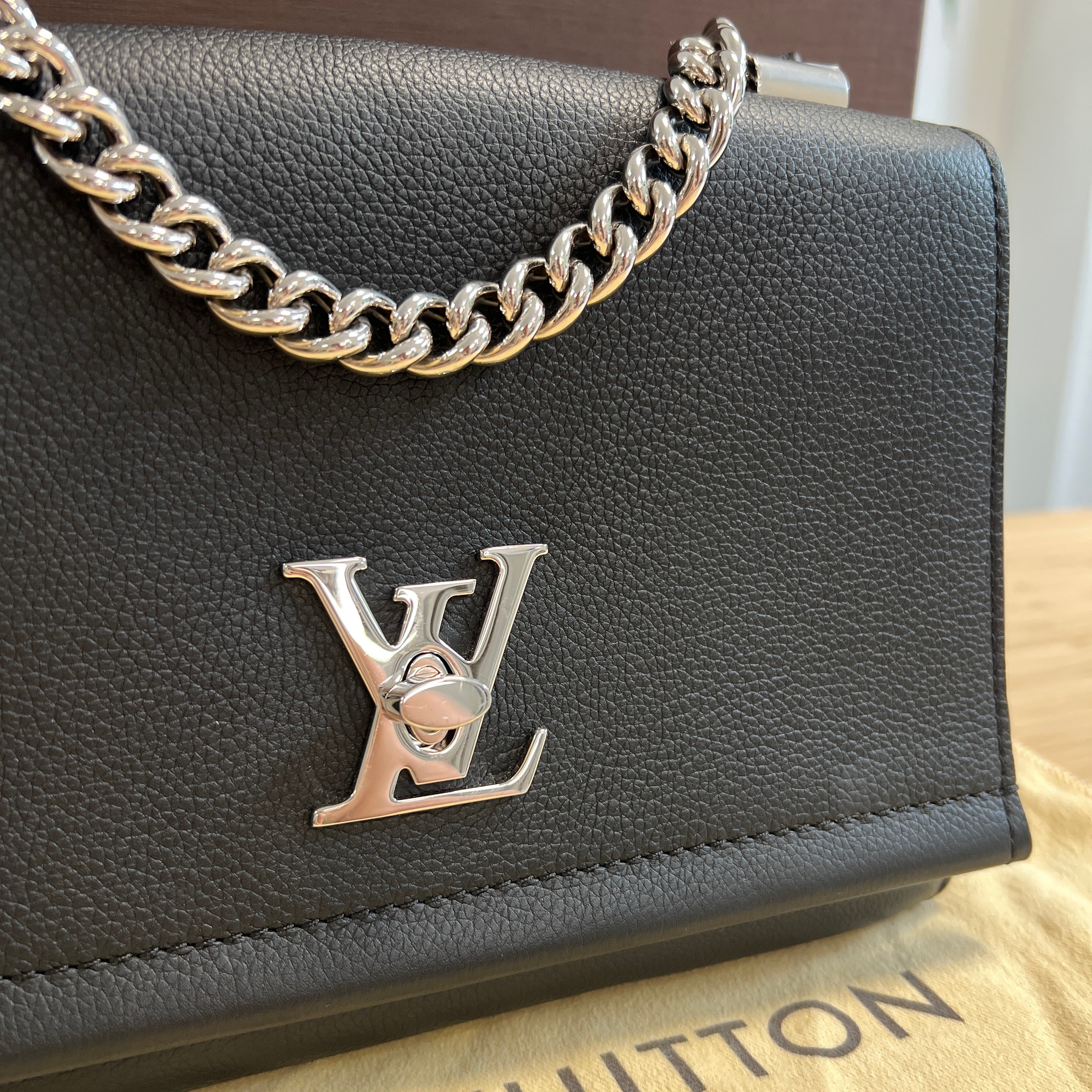 Preloved Louis Vuitton Mylockme 11 BB