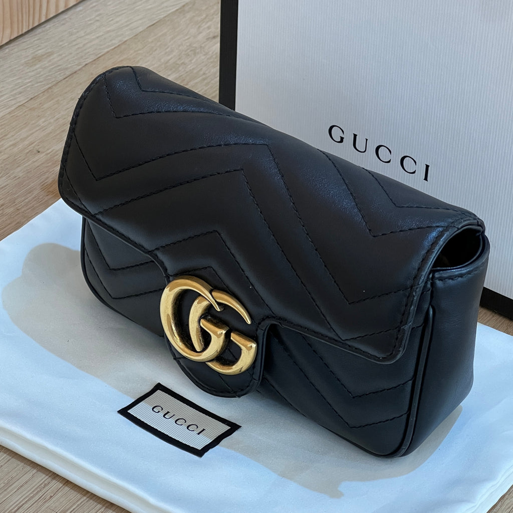 Gucci Marmont Matelasse Super Mini