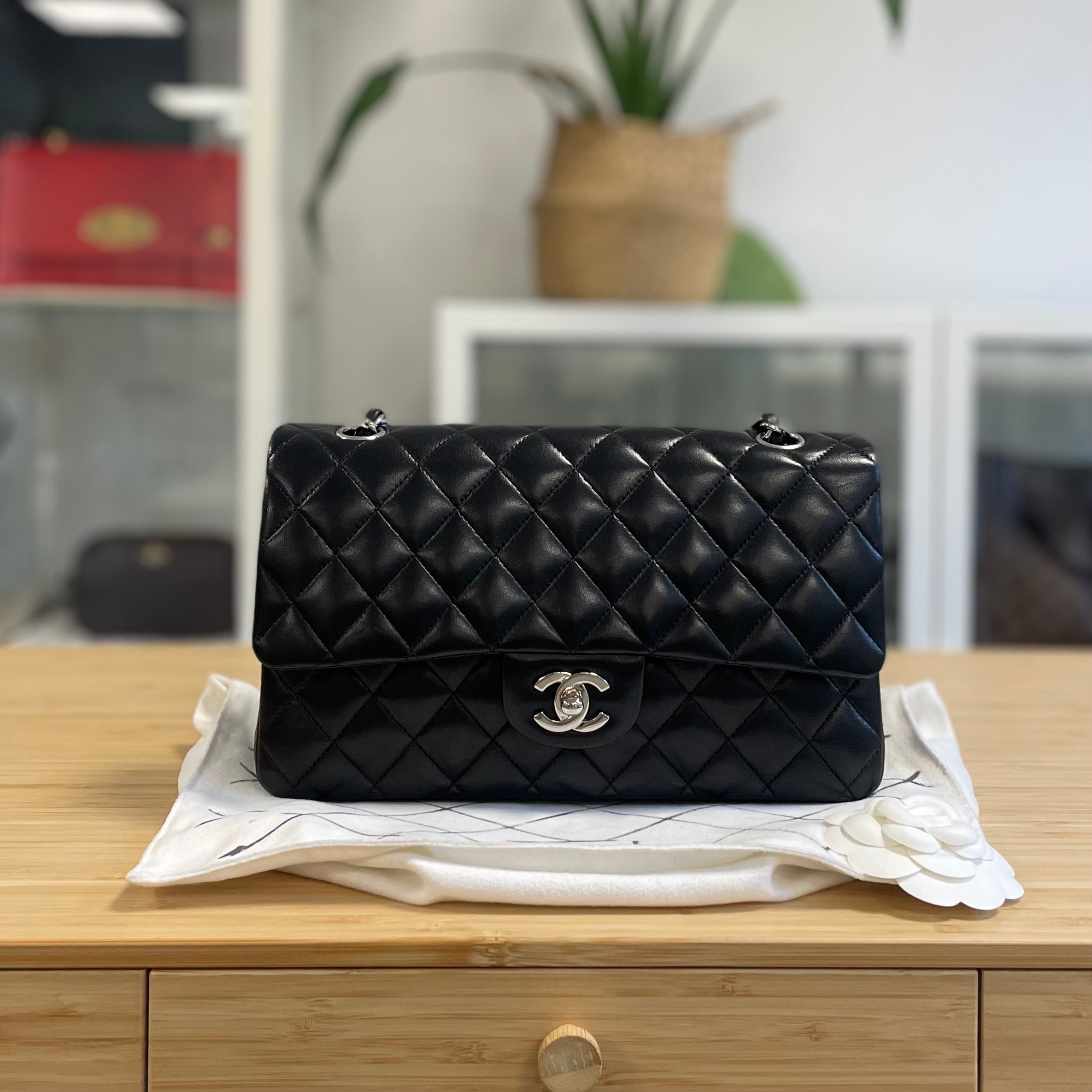 Preloved Chanel Medium Double Flap