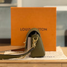 Louis Vuitton Tender