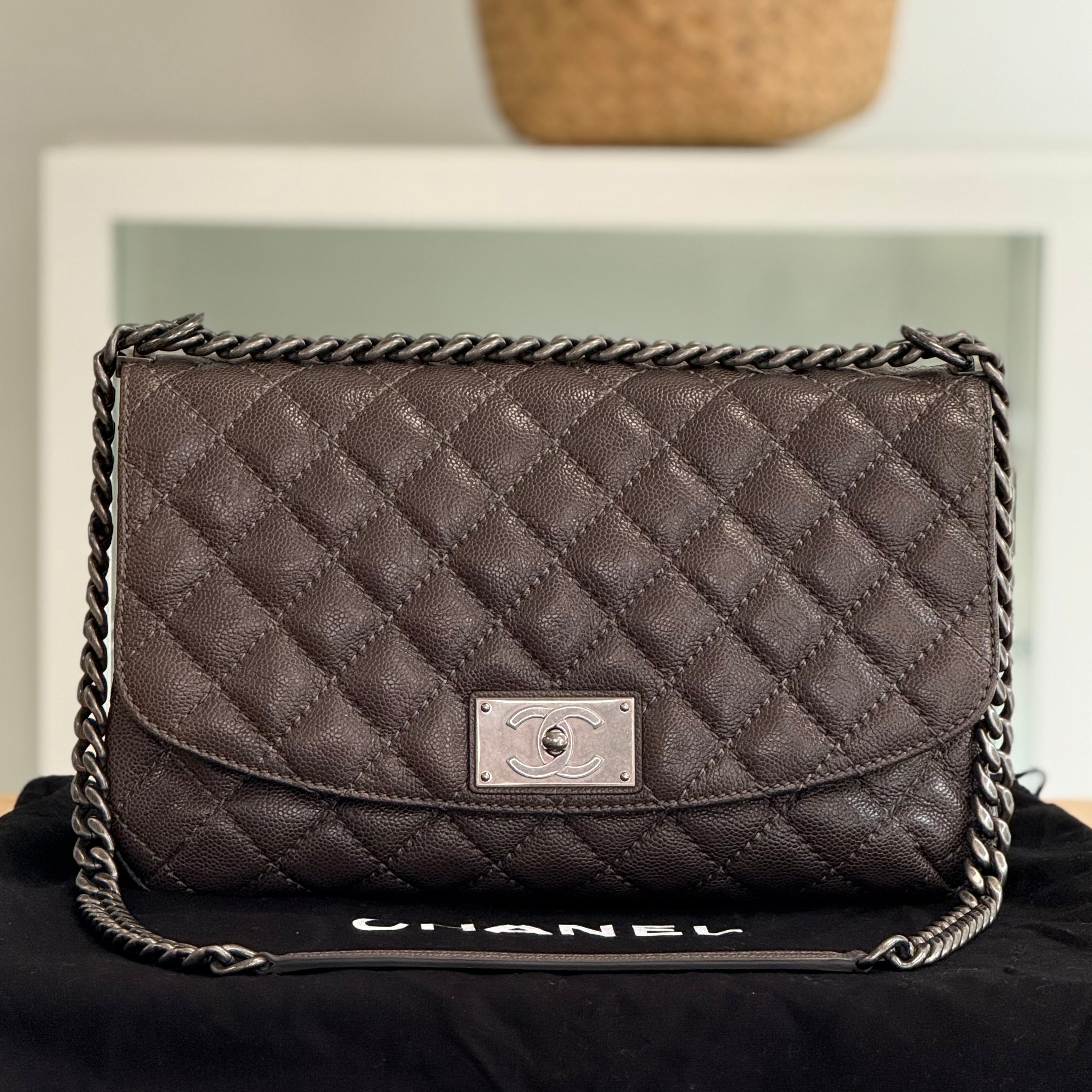 Chanel, Hermès, Louis Vuitton, Celine, Bottega Veneta