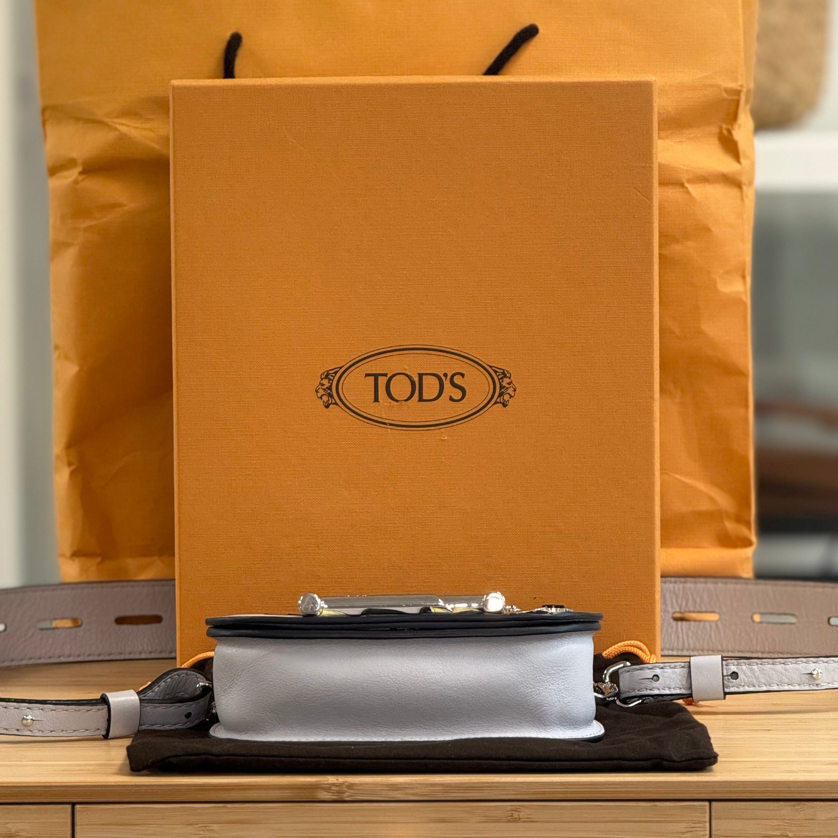 Tod's Double T-Star Moon Shoulder – ARMCANDY BAG CO