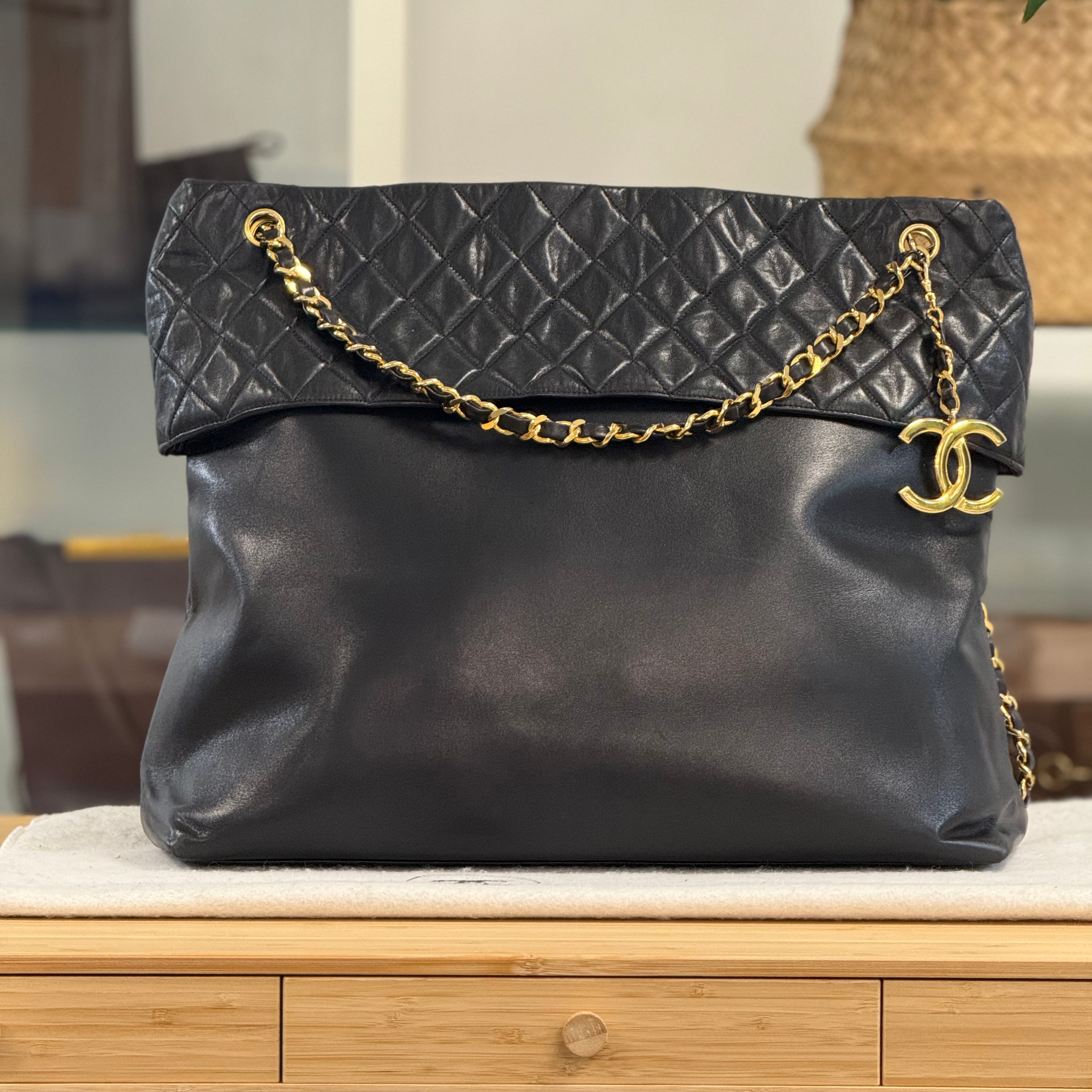 Chanel Vintage CC Shopping Tote