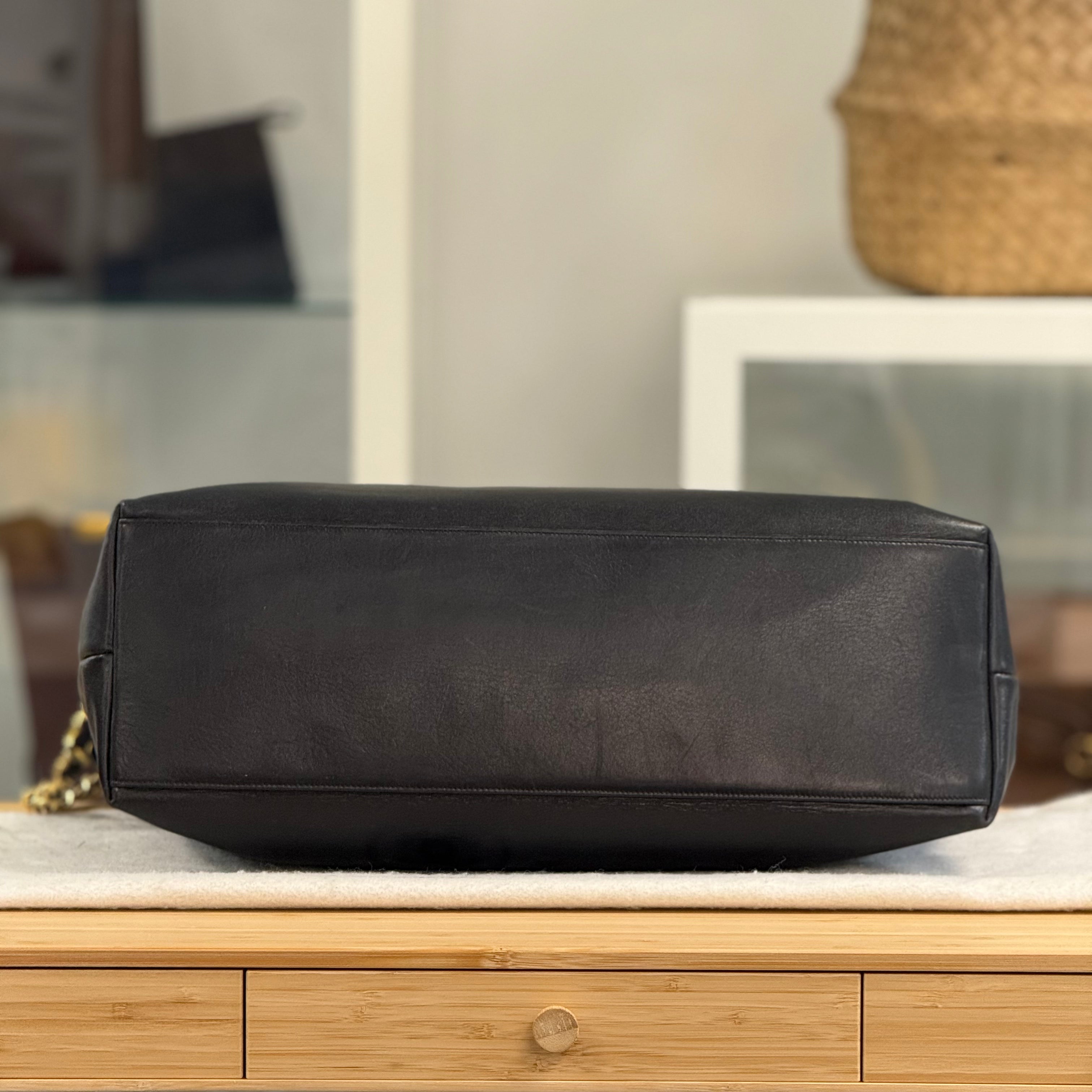 Chanel Vintage CC Shopping Tote