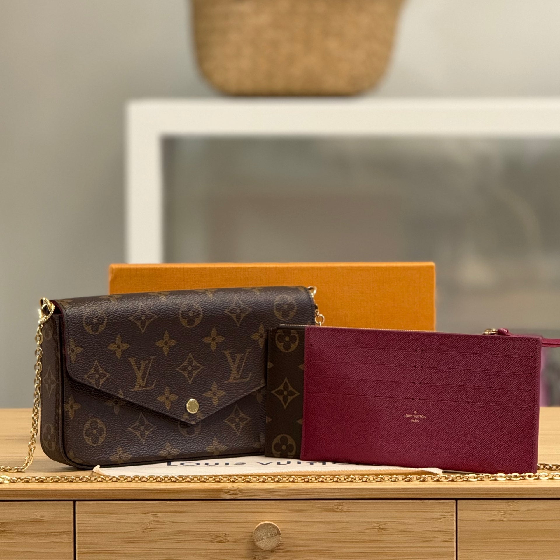 Louis Vuitton Felicie Pochette – ARMCANDY BAG CO