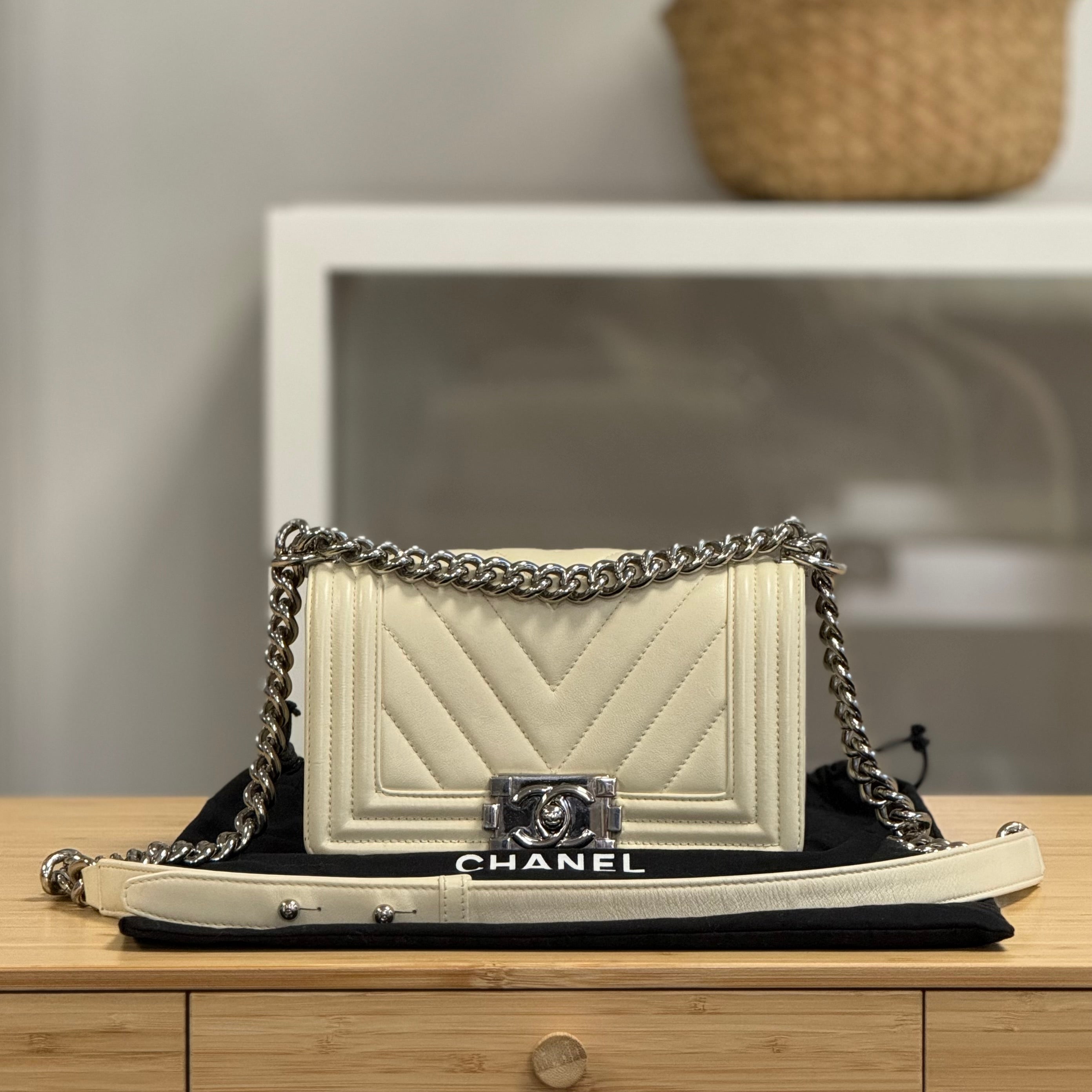 Chanel, Hermès, Louis Vuitton, Celine, Bottega Veneta – ARMCANDY