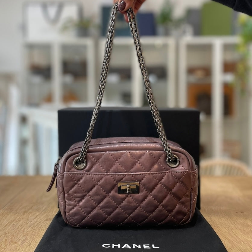 Chanel, Hermès, Louis Vuitton & Co.: Best of Bags + New pieces daily with  up to 70 % off - Rebelle