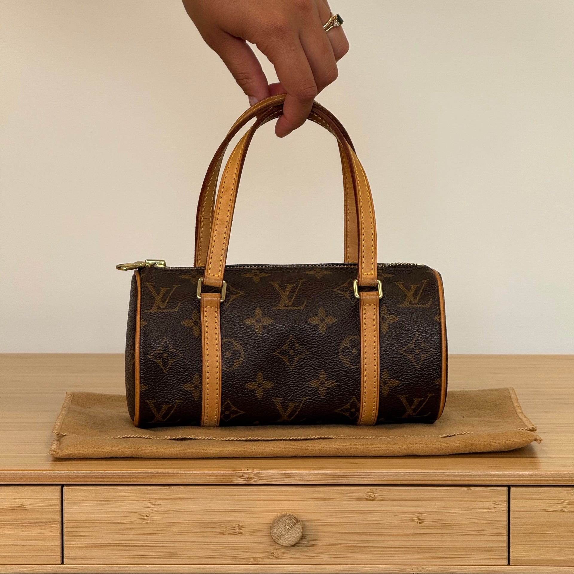 Louis Vuitton Vintage Papillon 19 – ARMCANDY BAG CO