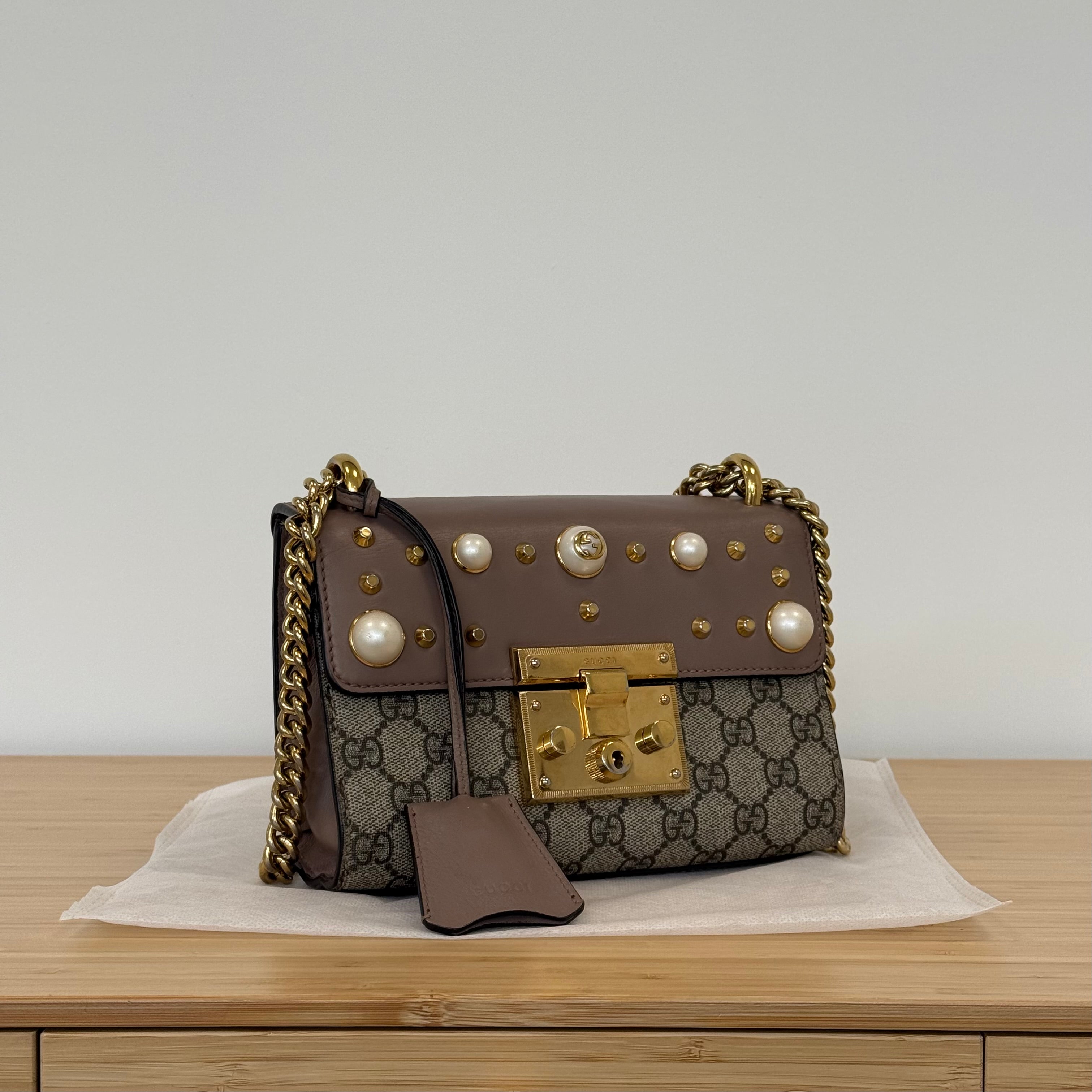 Gucci Supreme Pearl Stud Padlock