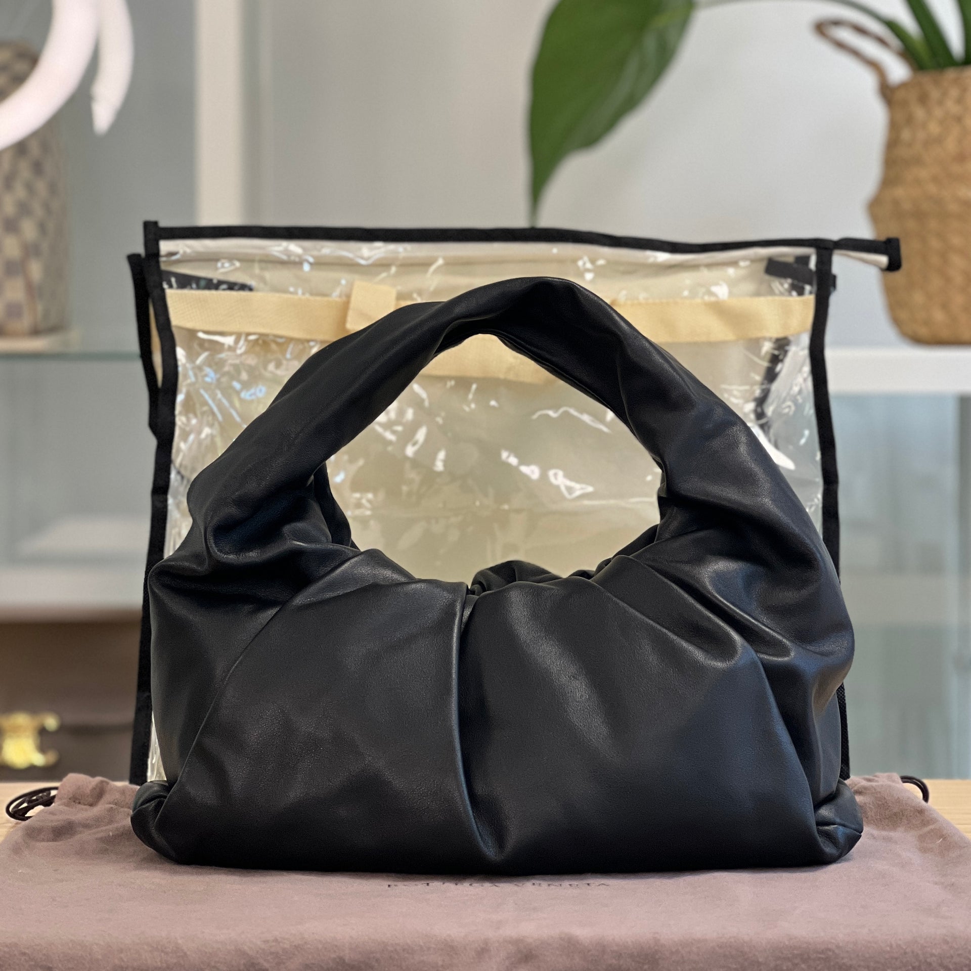 Bottega Veneta Shoulder Pouch – ARMCANDY BAG CO