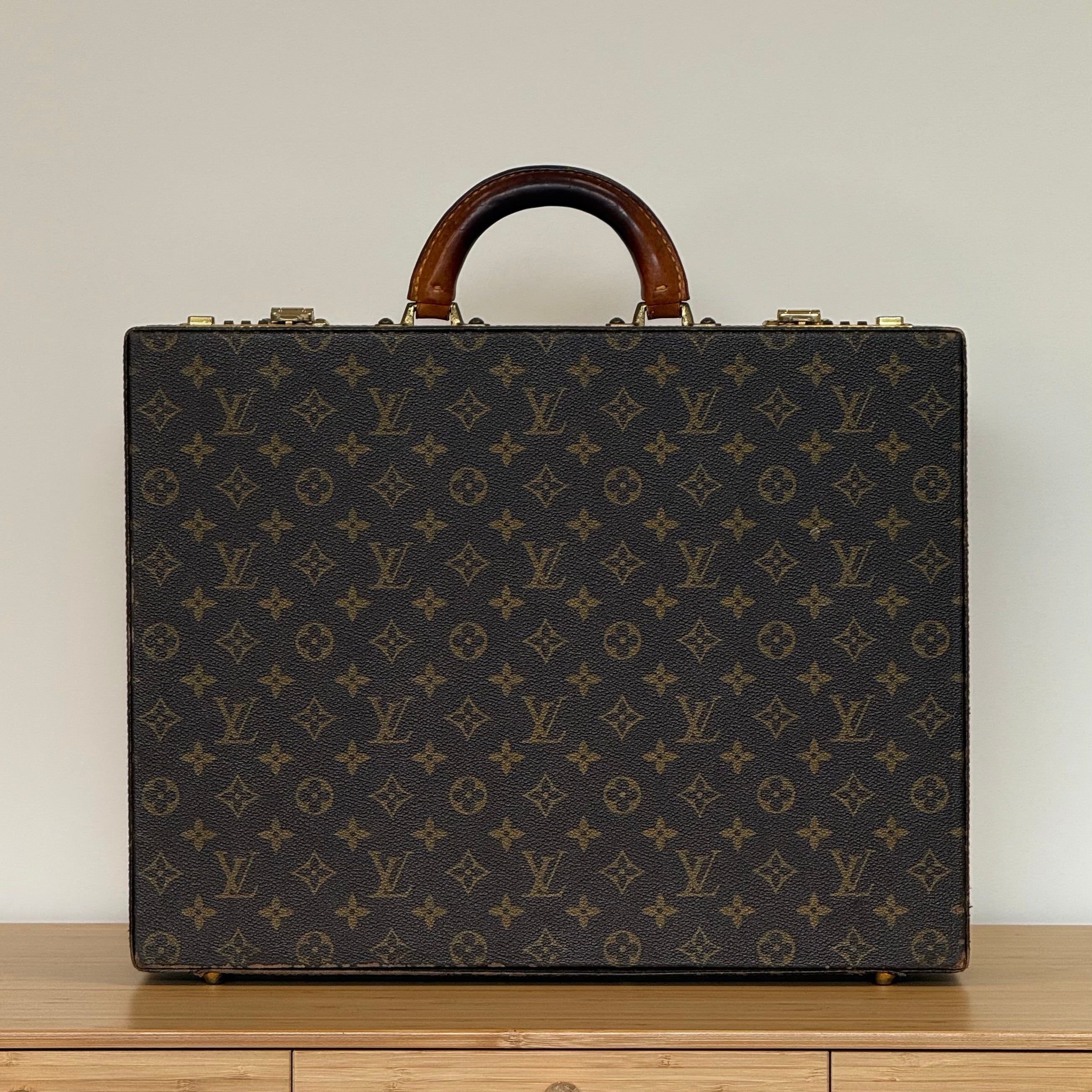 Louis Vuitton Président Attaché Case – ARMCANDY BAG CO