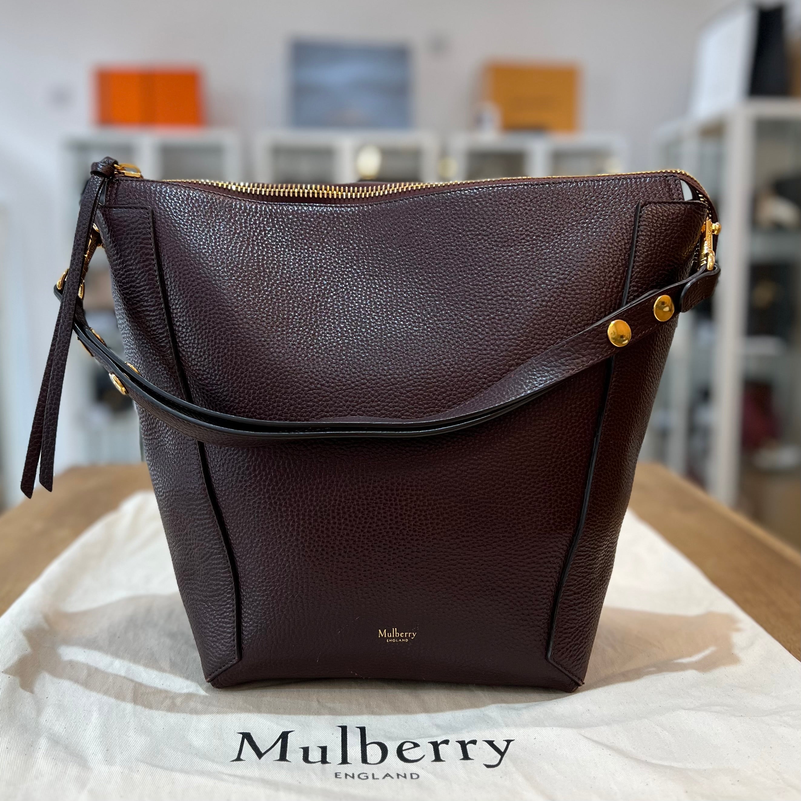 Mulberry Cheyne Smooth Calf Oxblood, Luxury, Bags & Wallets on Carousell