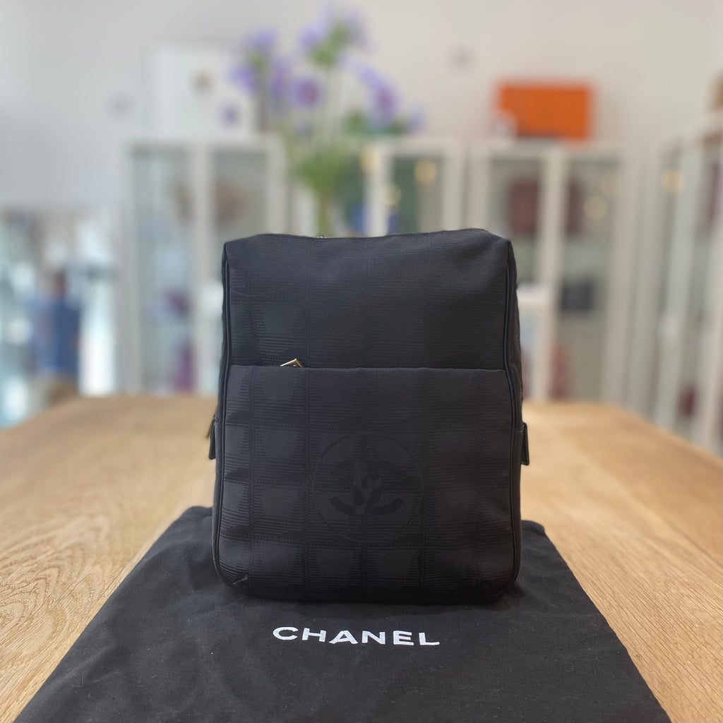 Chanel Travel Ligne Tote Bag Black Nylon ref.198273 - Joli Closet
